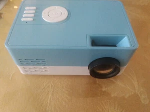 Mini Projector Portable LCD 1080P HD Home Cinema Phone Projection Blue / White - Picture 1 of 7