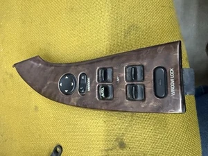 1997-2005 BUICK PARK AVE Avenue DRIVER LEFT SIDE MASTER POWER WINDOW SWITCH - Picture 1 of 4
