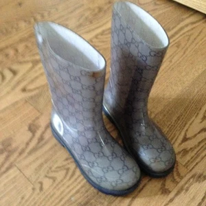 GUCCI KIDS GRAY GG SUPREME SLIP ON RAIN BOOTS - SIZE EU 30 / US 12.5 - Picture 1 of 20
