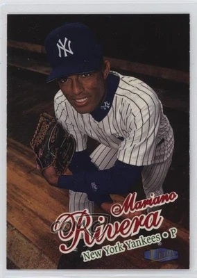 1998 Ultra Mariano Rivera #147 HOF - Image 1 of 2