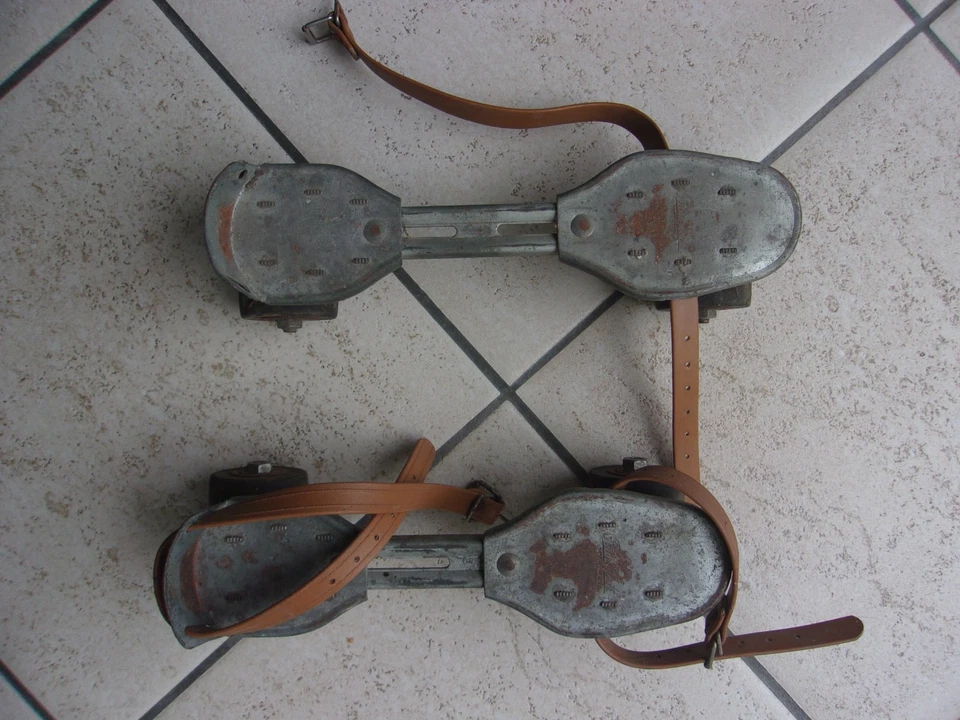 Paire De Patin A Roulette ancien Jack Réglable - Photo 1/4