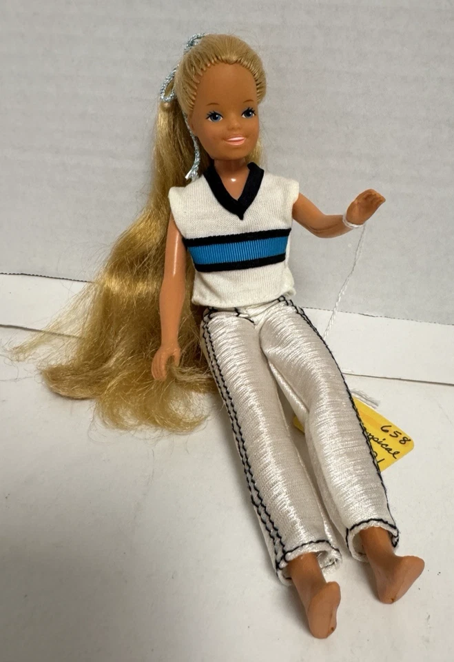 Mattel Tropical Skipper #1021 1986 - Cabello largo rubio - Camisa y pantalones Foto 1 de 4