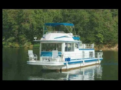 CARLCRAFT HOUSE-BOAT OPERATIONS MANUALS with Penta Hurth & Velvet Drive Service  - Image 1 of 4