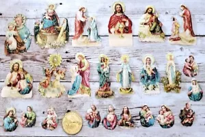 25 ~ Weihnachten ~ viktorianisch ~ pingelig geschnitten ~ geprägt ~ Schrott ~ religiös ~ glitzernd ~ Aufkleber - Bild 1 von 1