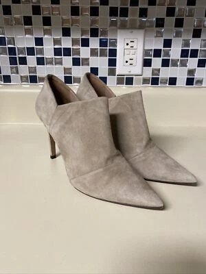 Pura Lopez Suede Pointy Toe Ankle Boots Size 9 EUR 39 Beige - Image 1 of 4