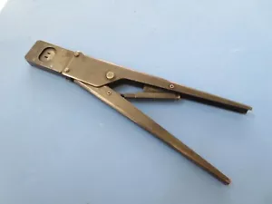 AMP 90202-2 * Hand Crimp Tool * (Missing the ratchet Spring) - Picture 1 of 14