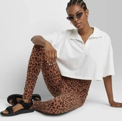 NUEVO CON ETIQUETAS Leggings para Mujer Wild Fable Cintura Alta Clásicos Estampado Leopardo Marrón XL Foto 1 de 4