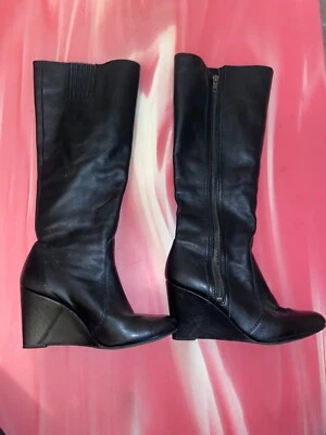 Botas de cuña de montar de cuero negras Matisse, para mujer talla 7,5 Foto 1 de 3