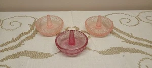 Vintage Fenton Pink & Purple Ring Holder Tree Signed (Set Of 3) - Picture 1 of 5