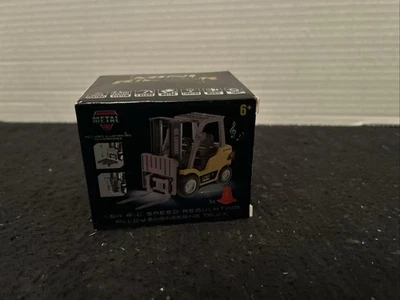 Carretilla elevadora de juguete 1/64 RC 7 canales 2 modos mini carretilla elevadora de control remoto Foto 1 de 4