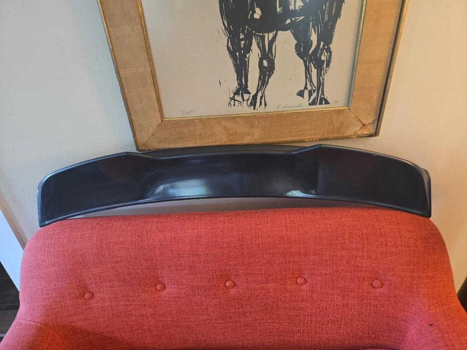 Alerón Porsche Panamera 4s 2018 pintado gris volcán. Funciona con Active Aero Foto 1 de 3