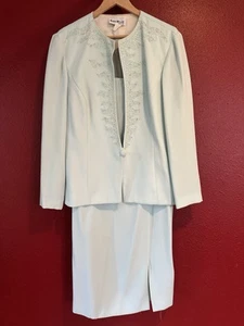 Karen Miller New York 2 Piece Baby Blue Suit Size 17/18 (needs to be cleaned) - Picture 1 of 22