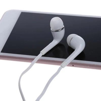 Stylish Headset for S6 S5 S4 S3 Earphone With Mic and Volume Control - Image 1 of 4