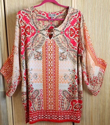 Blusa para mujer JM Collection talla 2X cuello redondo mangas fluidas dorada brillante usada en excelente estado Foto 1 de 4