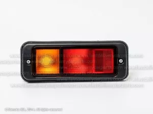 ISUZU TROOPER VAUXHALL OPEL MONTEREY 1991-1999 REAR LEFT TAIL FOG LAMP NEW - Picture 1 of 3
