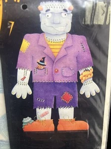 Vintage Halloween Frankenstein Lacing Kit Die Cut Decoration NEW Mfg Sealed - Picture 1 of 7