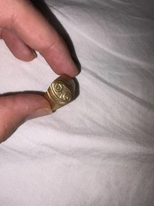 Brass Ring Used Vintage Small Scratches - Picture 1 of 7