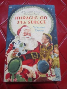 CHRISTMAS Vintage MIRACLE On 34th STREET by Valentine Davies SOFTCOVER BOOK-1959 - Picture 1 of 4
