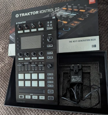 Native Instruments Traktor Kontrol D2 DJ Controller - BOXED - Image 1 of 4