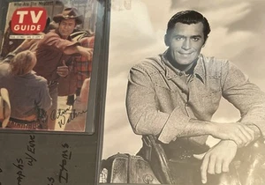 LOT plus photo 8x10 GUIDE TV 1957 COUVERTURE SIGNÉE par CLINT WALKER - Photo 1/5