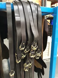 Correas de cuero gruesas y resistentes largas con hebillas de latón 130 cm x 25 mm - Imagen 1 de 2