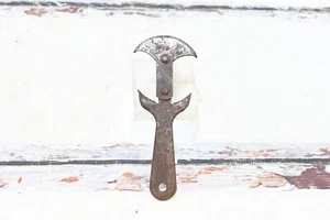Antique ./ Vintage Adjustable Royal Metal Jar Opener Fruit Car Opener Wrench Jar - Picture 1 of 11
