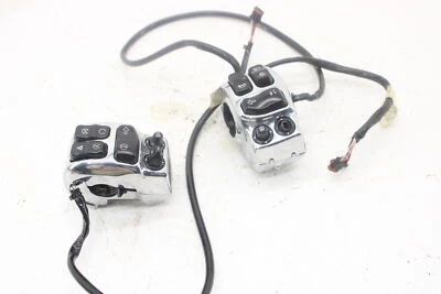 2016-2018 Harley Davidson Road Street Glide CVO Right Backlit Switch Pak - Image 1 of 4