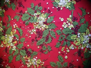 Vintage Holly Berry Christmas Holiday Tablecloth 52 x 84 Rectangle Retro Red - Picture 1 of 4