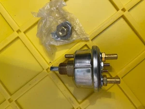 OEM GENUINE SKYJACK 119726 MAIN SWITCH WITH HARDWARE NEW - Picture 1 of 3