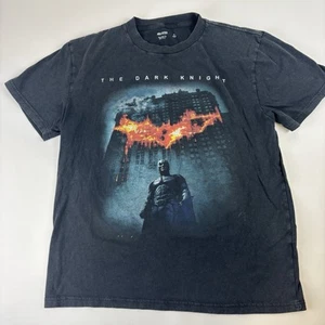 The Dark Knight Men’s Medium T Shirt Hollister Batman Joker Runs Big Black Tee - Picture 1 of 10