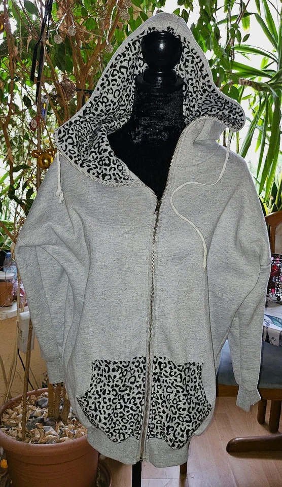 warme Sweatjacke Gr. L - Bild 1 von 1