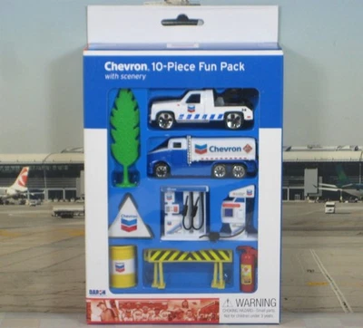 Chevron 10 Piezas "Diecast" Paquete de Regalo con Bombas de Gas Foto 1 de 2
