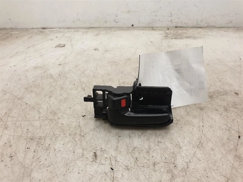 Toyota Tacoma Prerunner 2009 doble cabina lado del conductor manija de puerta interior trasera  Foto 1 de 4