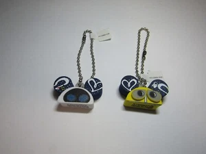 Lot of 2 NEW Disney Wall-E & Eve Danglers Keychain Foam Charms NWT FREE SHIPPING - Foto 1 di 2