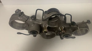 FORK TOP BRIDGE - 53300-MCS-G00 – FOR 2004 HONDA ST1300 - Picture 1 of 8