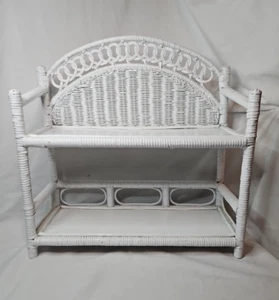 VTG Boho Wall Shelf White Rattan Wicker Granny Core Cottage Core 17x17x7 - Picture 1 of 19