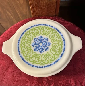 PYREX (ALLE KAPSELN) "OCEAN FILIGRAN" 2,5 QT KASSEROLLE MIT DECKEL Blau Grün Weiß EUC - Bild 1 von 4