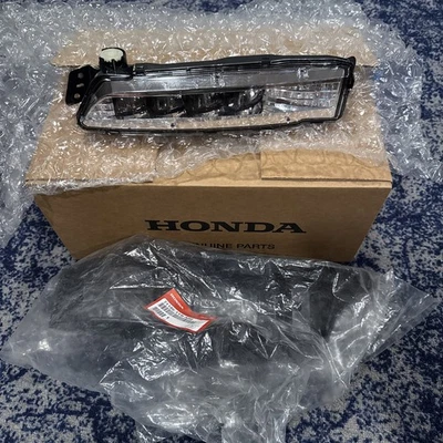 33950-TVA-A01 OEM Honda Accord lado izquierdo del conductor LED antiniebla y soporte Foto 1 de 4
