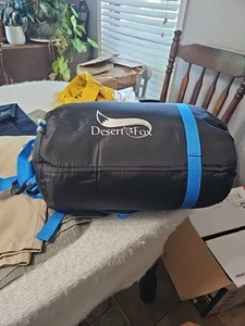 Desert & Fox weicher Flanell Schlafsack mit Kissen für Camping Wandern - blau - Bild 1 von 3