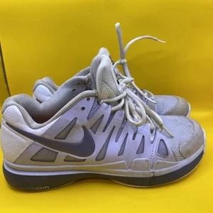 Nike Vapor 6 Tour Shoes Womens Size 7.5 Purple Tennis Court Lace Up - Picture 1 of 13