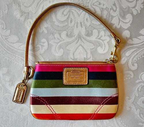 Borsa pochette Coach Julia Legacy orizzontale multicolore a righe piccole da polso con scatola