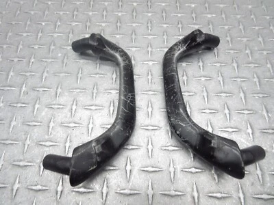 2001 01-05 Kawasaki ZR1200 ZRX1200 OEM rieles de agarre para pasajeros traseros barras manijas Foto 1 de 4