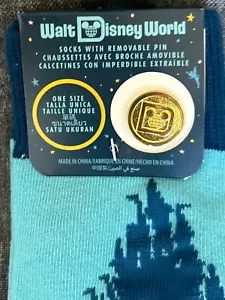 2024 Walt Disney World 4 Parks Pair of Adult Socks with Removeable Pin One Size - Picture 1 of 6