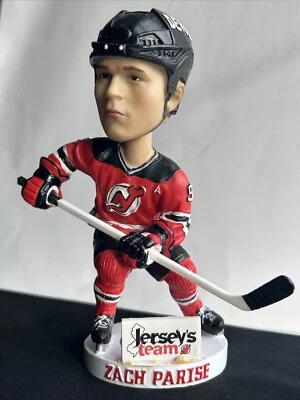 NEW JERSEY DEVILS NHL ZACH PARISE BOBBLEHEAD "JERSEY'S TEAM" *DAMAGED NAMEPLATE* - Image 1 of 4