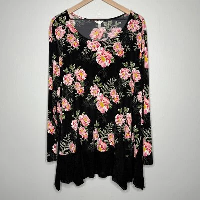 Top Cato Mujer Manga Larga Plus 18/20 Negro Rosa Floral Encaje Ribete Fluido Elástico Foto 1 de 4