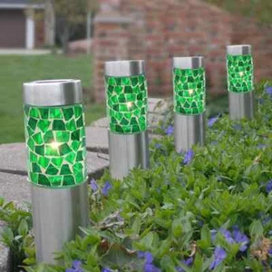 Emerald Mosaic Solar Stake Light Set Of 4 - Photo 1 sur 2