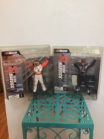 2004 #29 KEVIN HARVICK Action Figure McFarlane Series 3 NASCAR Lot of 2 new Cover