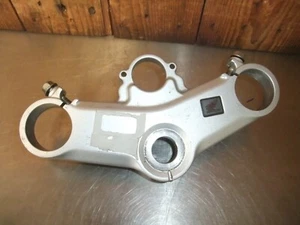 Honda VFR 800 A-2 VTEC 2002 obere Lenkpasse sehr guter Zustand #226 - Bild 1 von 4