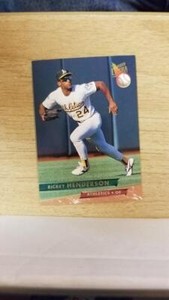 RICKEY HENDERSON 1993 Fleer Ultra #258   FREE SHIPPING B7R4S1-258
