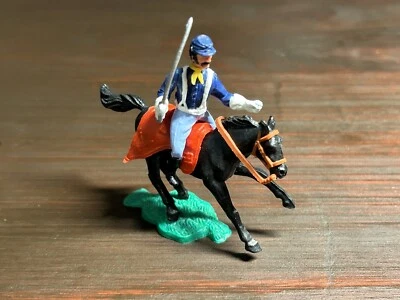 Timpo US 7th Cavalry Mounted - White Gloves Conversion - Wild West - 1970's - image 1 of 3